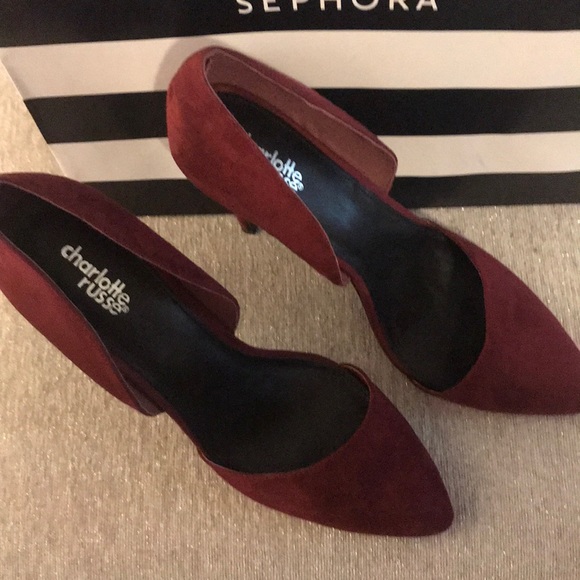 High heels - Picture 2 of 3